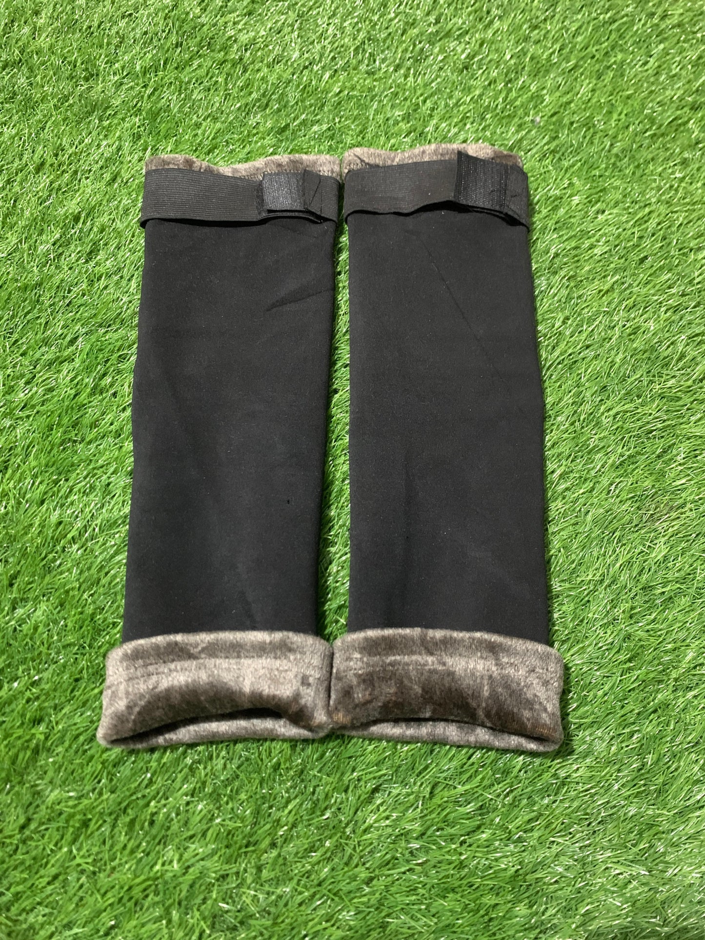 Woolen Knee & Leg Warmer for Men & Women, Pain Relief, Unisex with strap