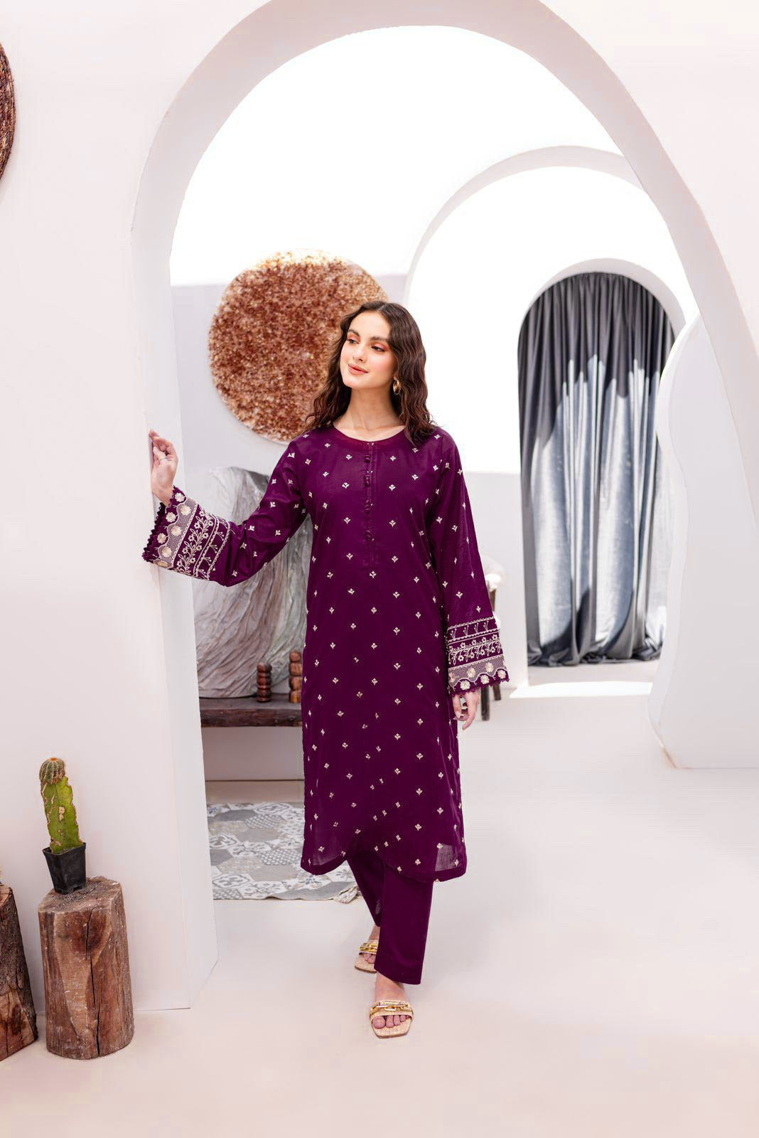 2 Piece - Unstitched Dhanak Stuff Full Embroidered Suit - Winter collection 2026
