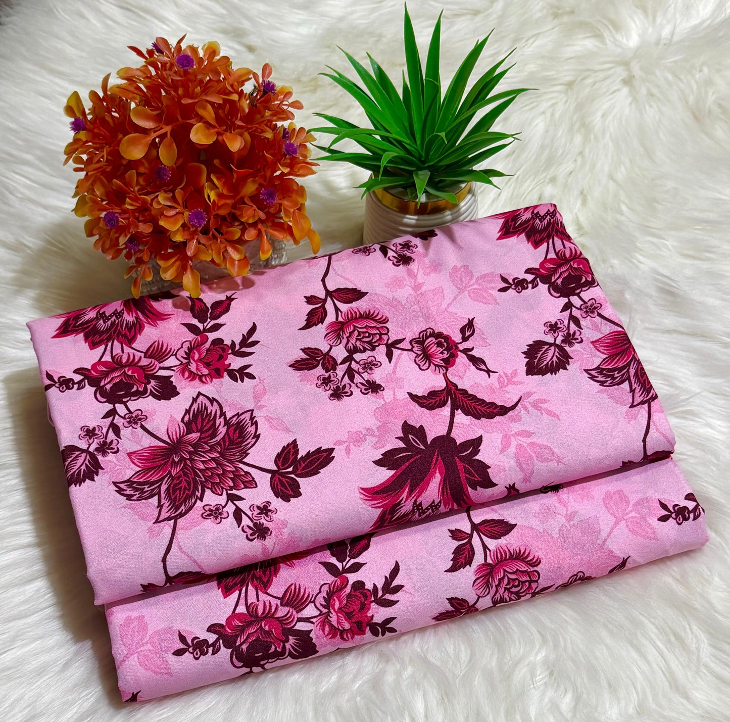 2p unstitched Roma Garments cotton ( color and stuff guaranteed)