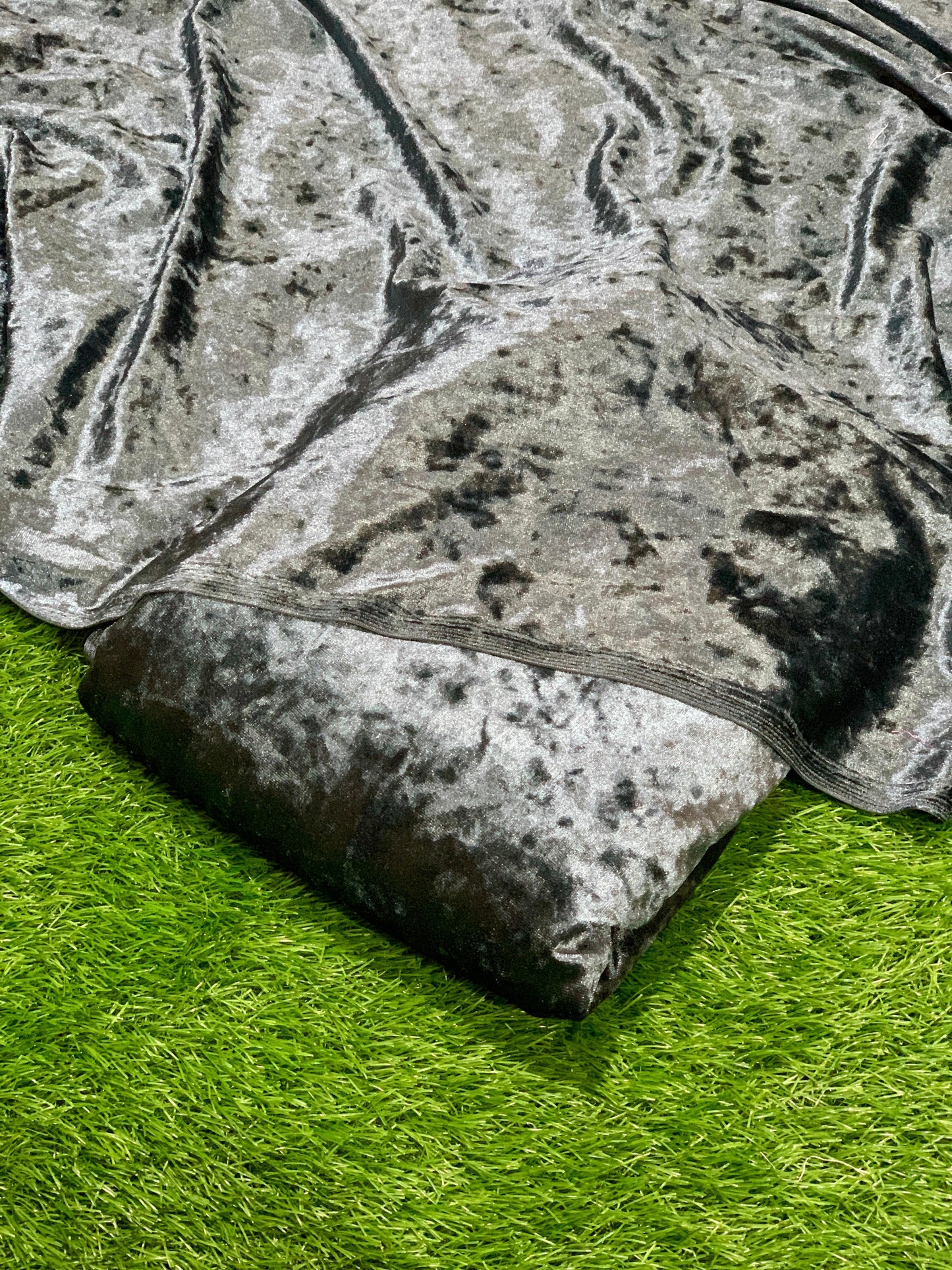 Imported italina Velvet 2 piece Original Collection dark gray colour