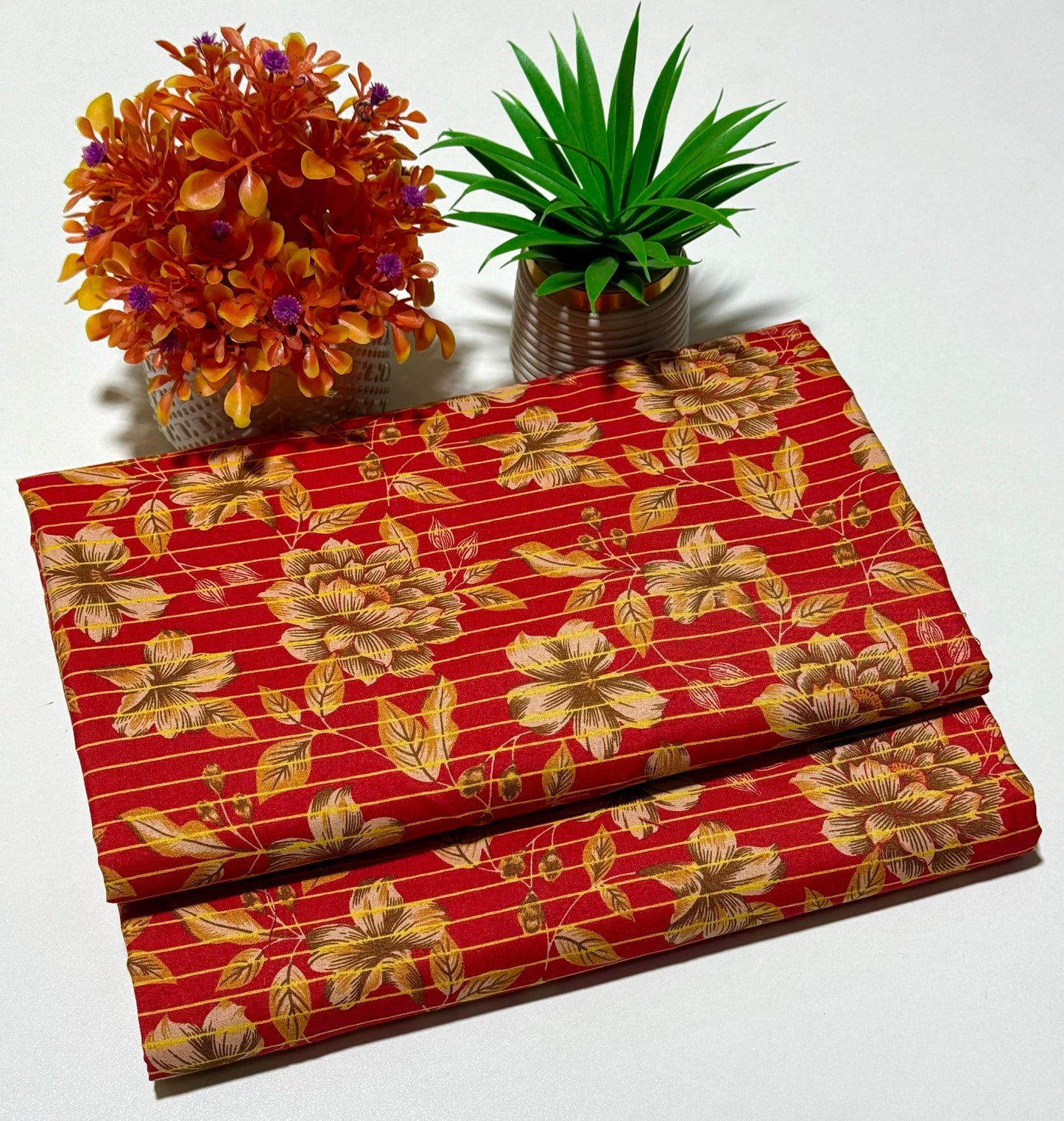 2p unstitched Roma Garments cotton ( color and stuff guaranteed)