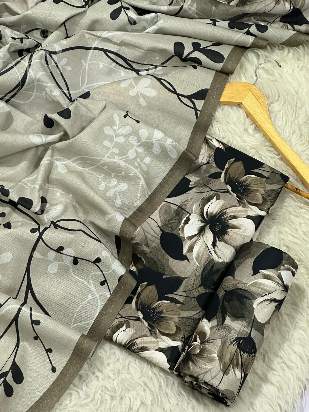 Unstitched Khaddar 3 Piece Digital Printed Dress ( Most trending Orignal Branded )