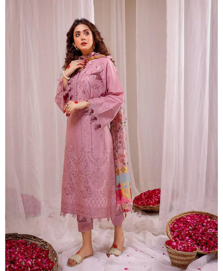 Bareeze - 3PC LAWN EMBROIDERED SHIRT WITH MANAAR PRINTED DUPATTA AND TROUSER