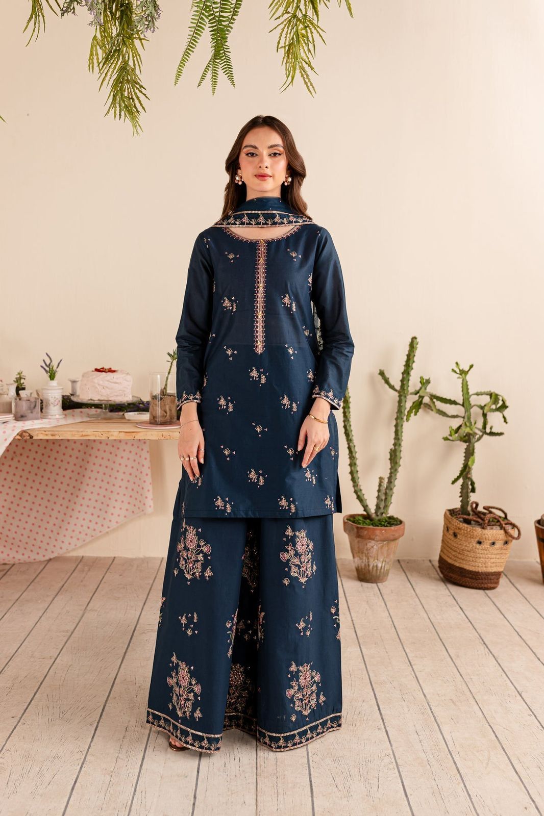 3 Piece - Unstitched Dhanak Stuff Full Embroidered Suit - Winter collection 2026