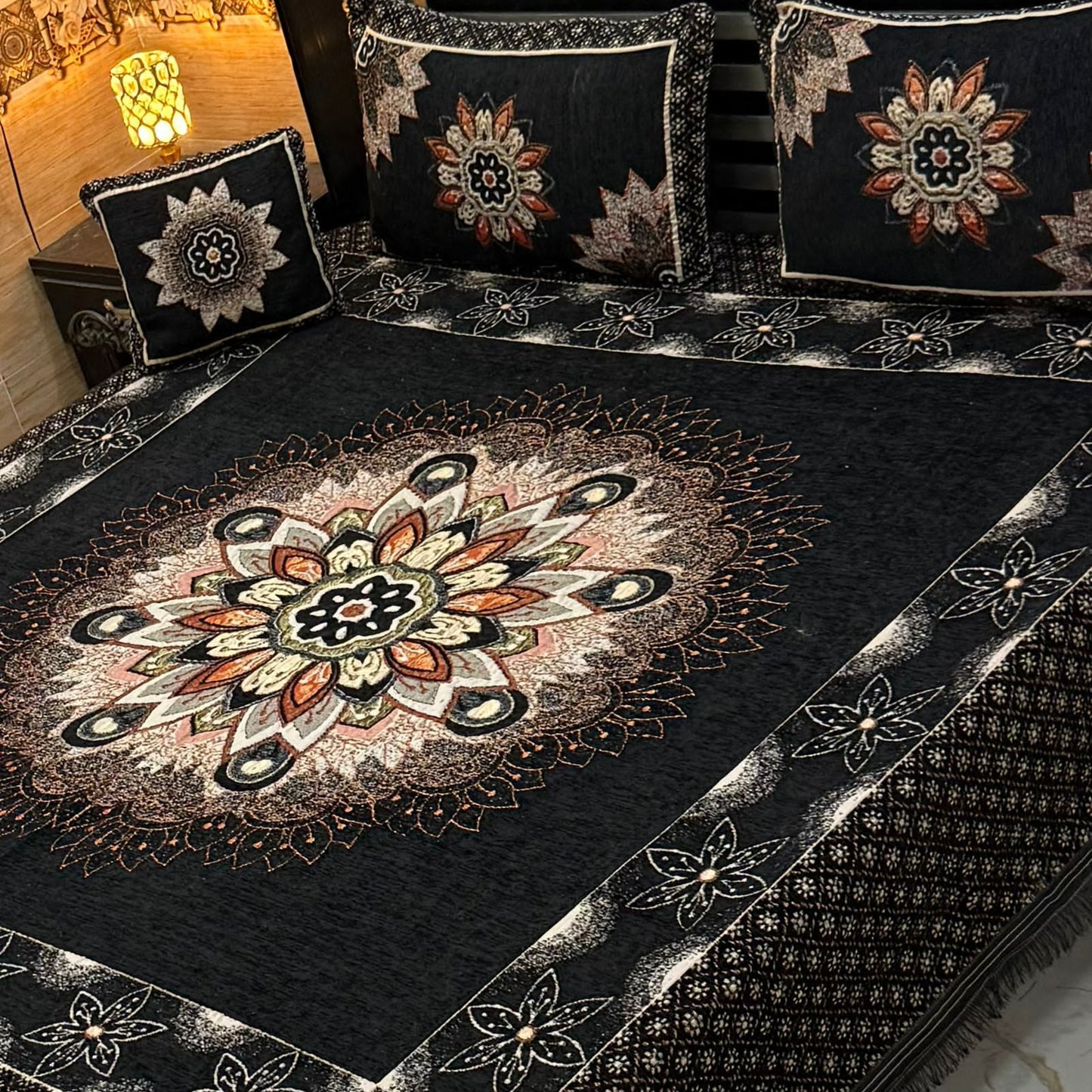 Luxury 4p premium velvet jacquard Bedsheets