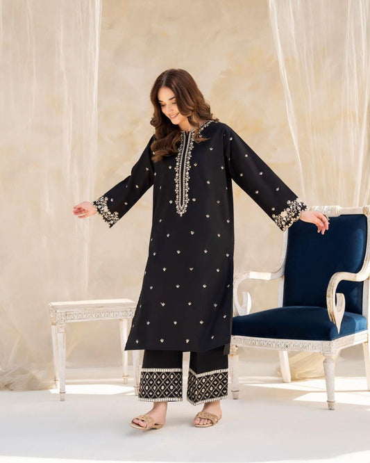 2 Piece - Unstitched Dhanak Stuff Full Embroidered Suit - Winter collection 2026