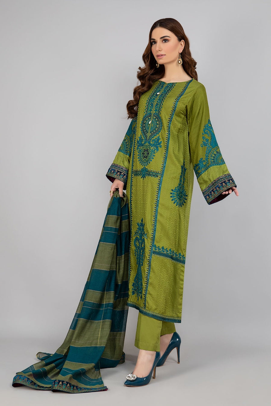 Maria B - 3PC LAWN EMBROIDERED SHIRT WITH MANAAR PRINTED DUPATTA AND TROUSER