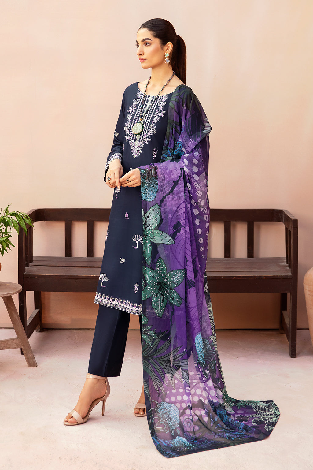Afsan embroidered Dhanak 3p with wool shawl