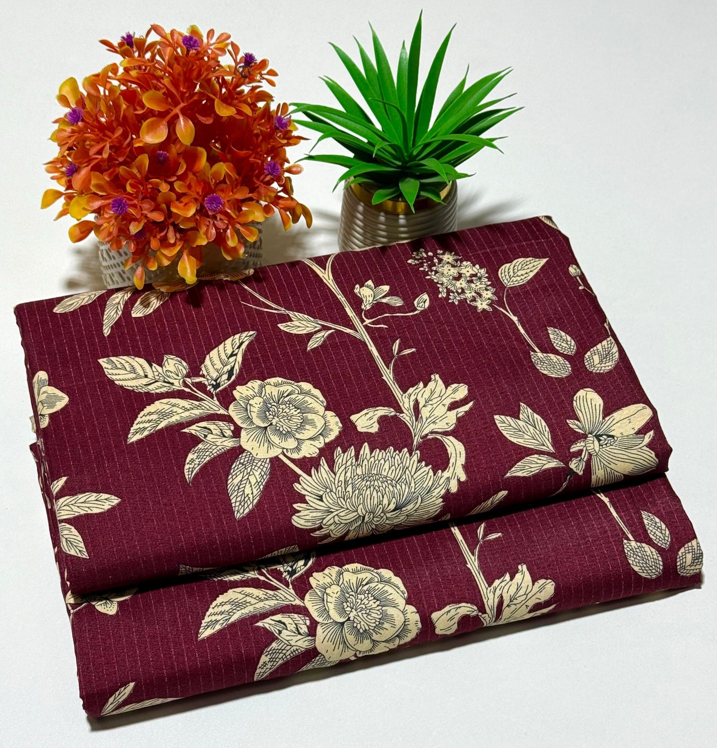 2p unstitched Roma Garments cotton ( color and stuff guaranteed)